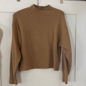 Women’s sweater